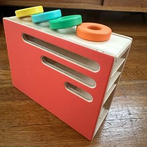 Lovevery count and slide ring chute